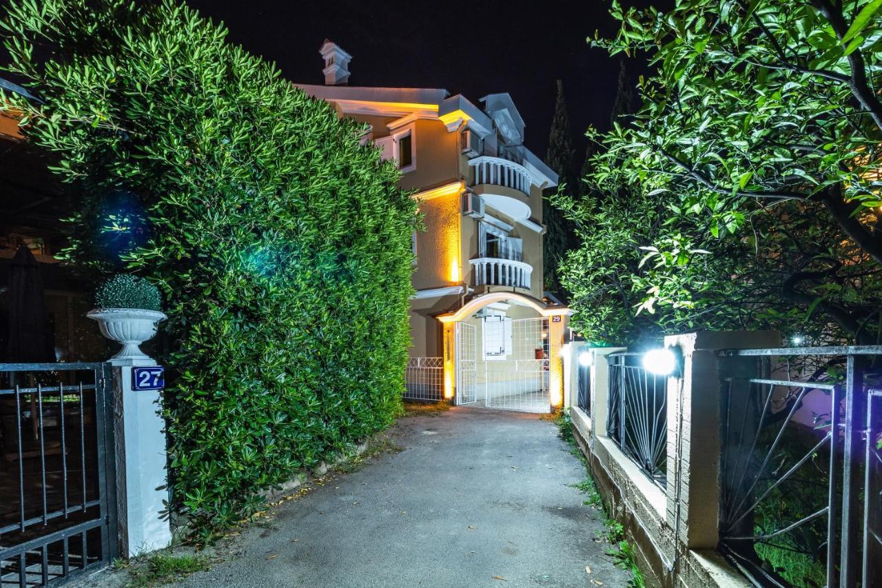 Hostel Будва Екстер'єр фото