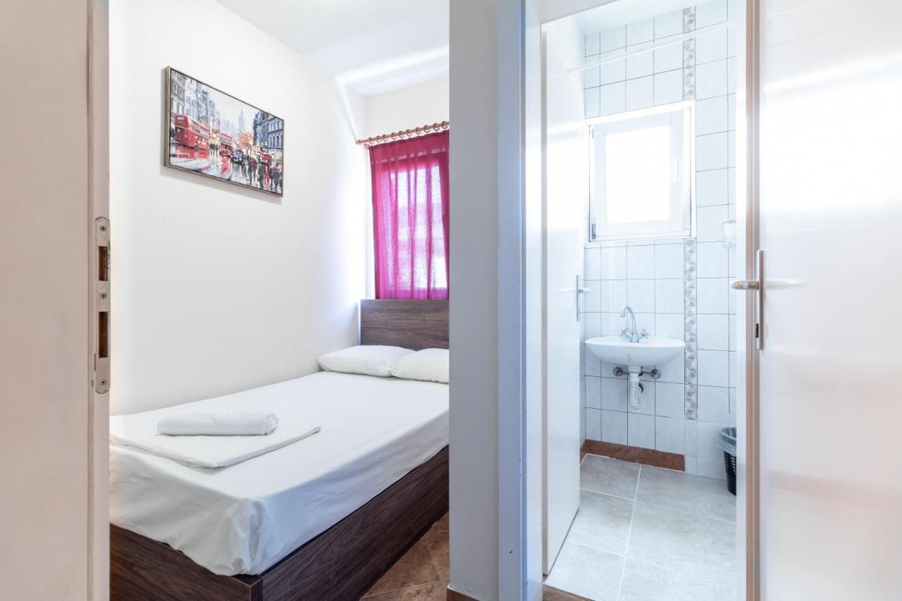 Hostel Будва Екстер'єр фото