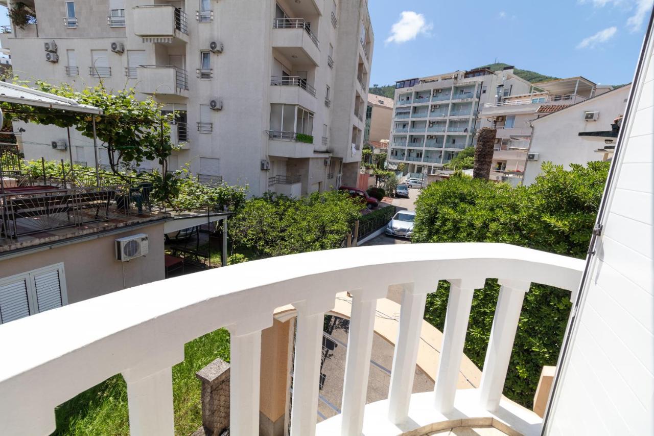 Hostel Будва Екстер'єр фото